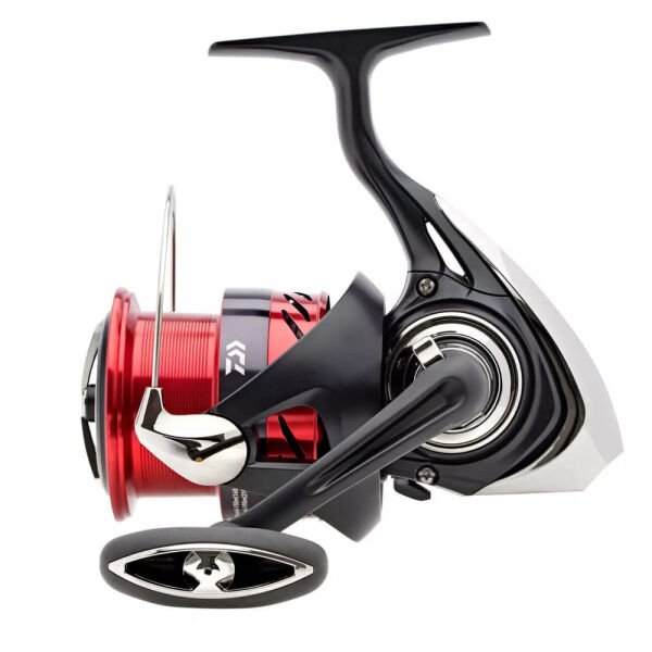 Daiwa Ninja 23 LT 2500 Makara Spin Olta Makinesi