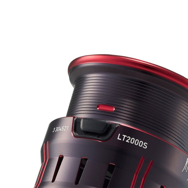 Daiwa Gekkabijin LT 2000 S